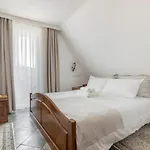 Jagodic Garni Hotel 3*