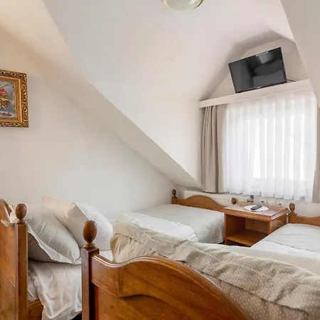 Hotel Jagodic Garni