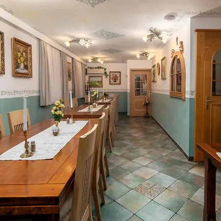 Jagodic Garni 3* Cerklje na Gorenjskem