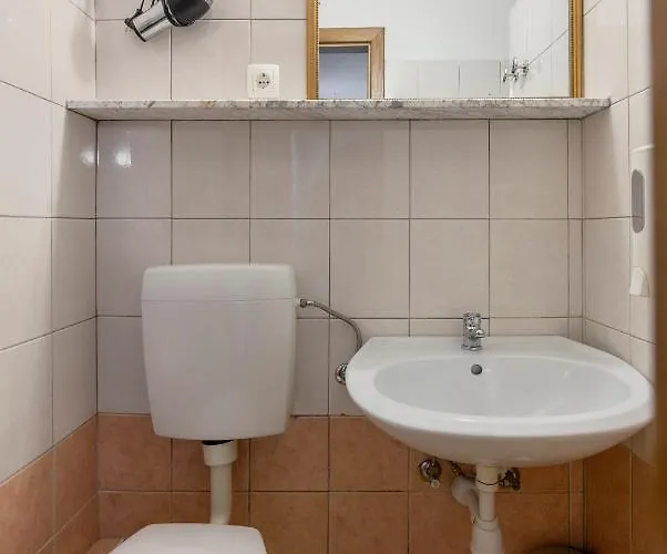 Отель Jagodic Garni 3*