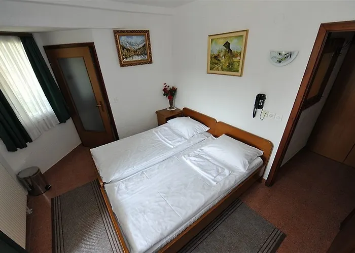 Jagodic Garni Cerklje na Gorenjskem