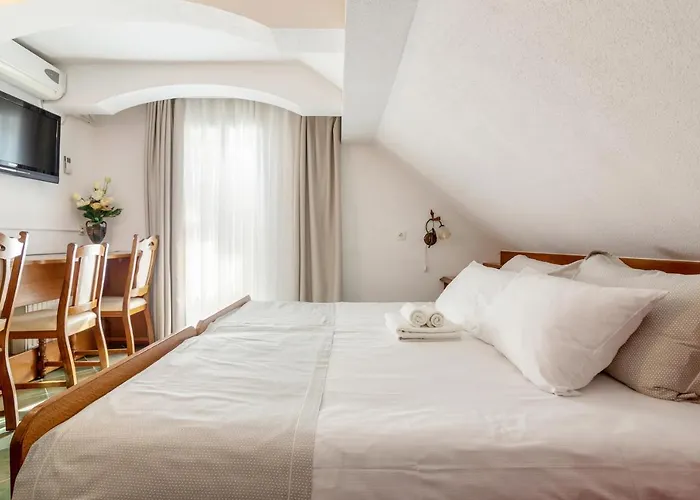 Szálloda Jagodic Garni