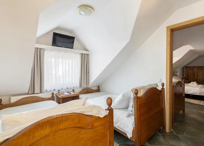 Szálloda Jagodic Garni