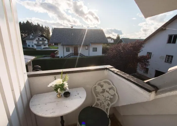 Szálloda Jagodic Garni Cerklje na Gorenjskem