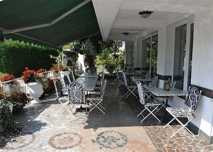 ホテル Jagodic Garni